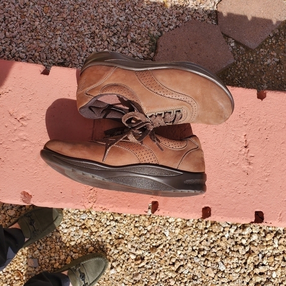 SAS Walk Easy Genuine Leather Lace-up Sz. 9 Shoe - Picture 7 of 12